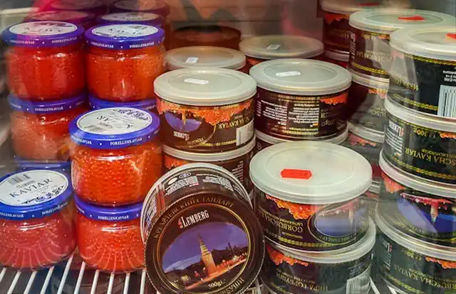 Красная икра в Турине